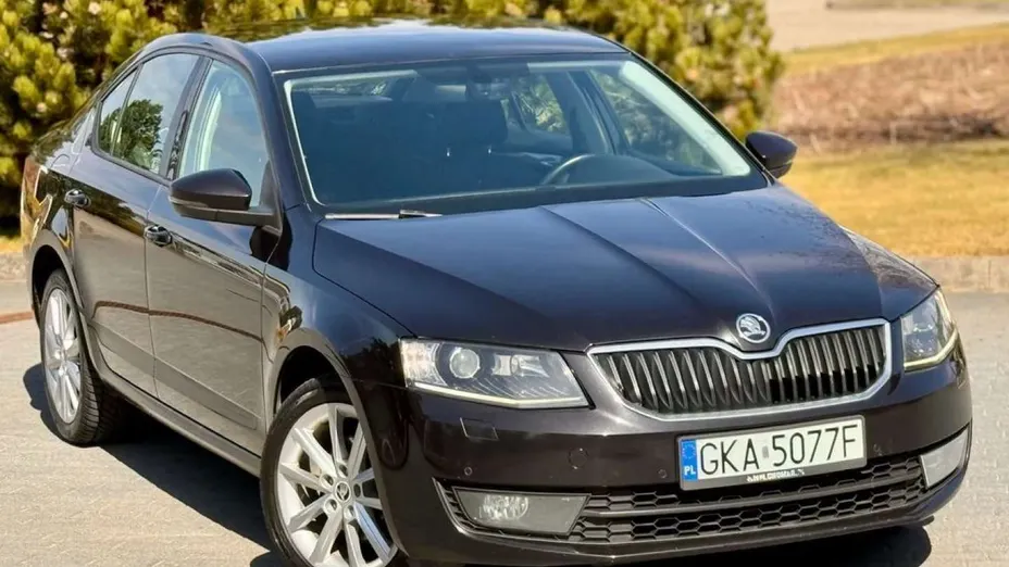SKODA Octavia -
