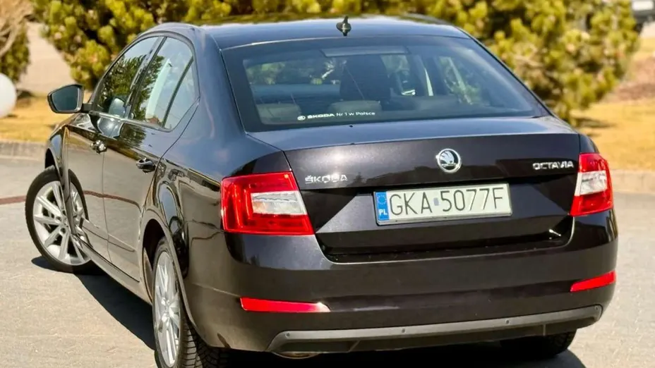 SKODA Octavia -