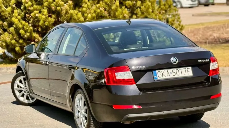 SKODA Octavia -