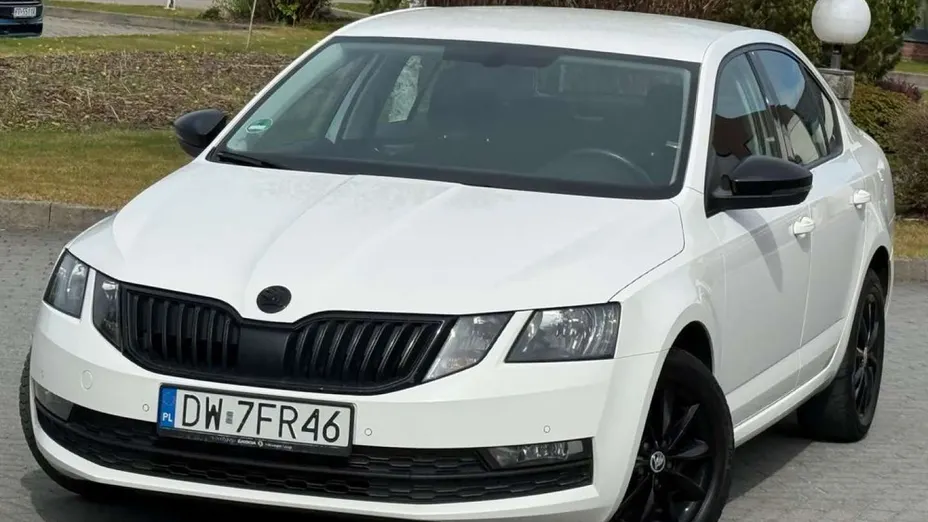 SKODA Octavia -