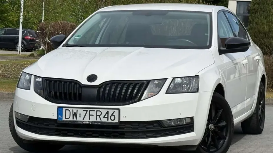 SKODA Octavia -