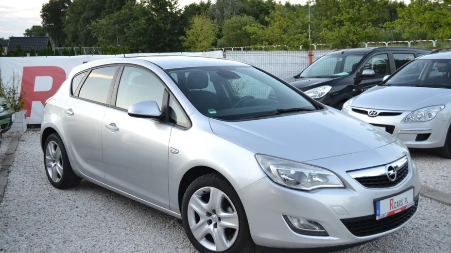 OPEL Astra -