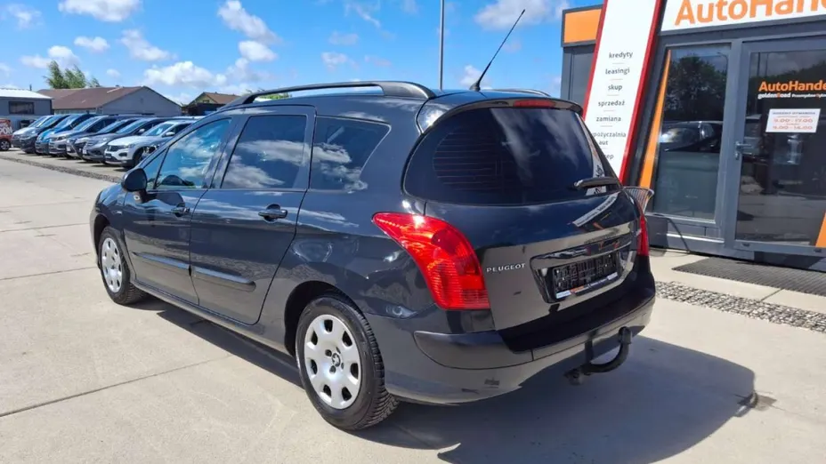 PEUGEOT 308 -