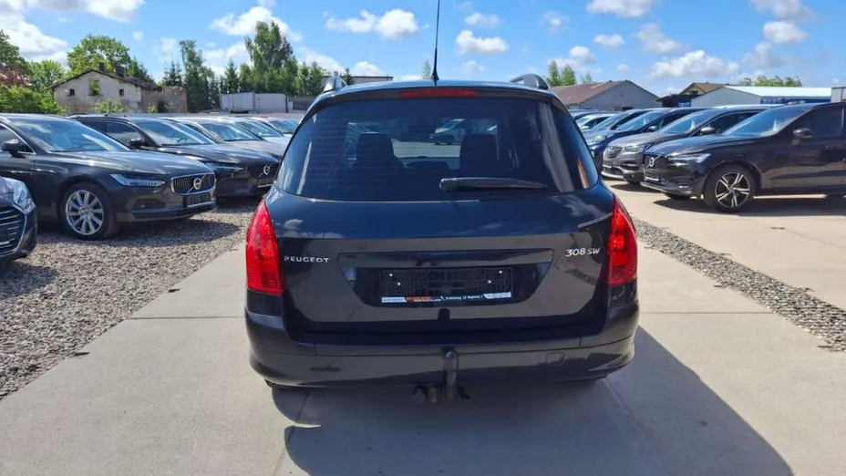 PEUGEOT 308 -
