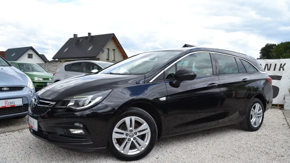 OPEL Astra -