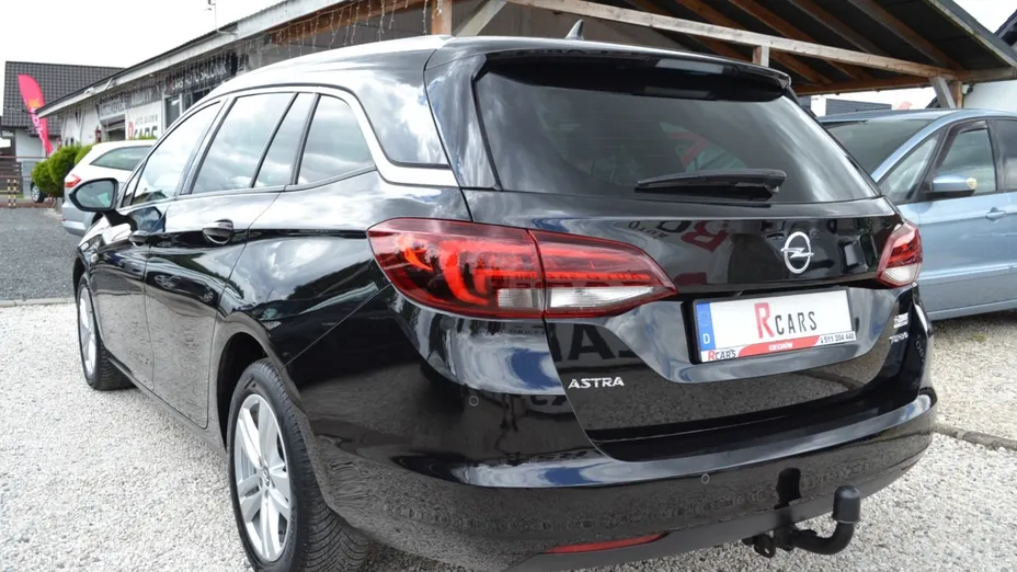 OPEL Astra -