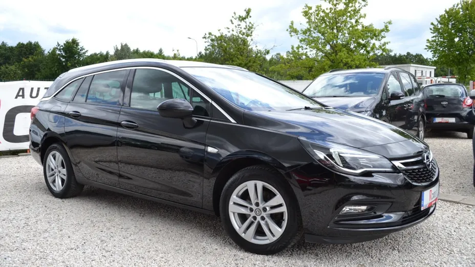 OPEL Astra -