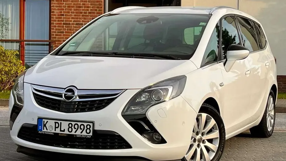OPEL Zafira -