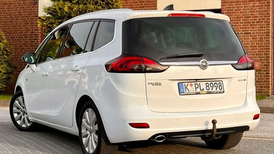 OPEL Zafira -