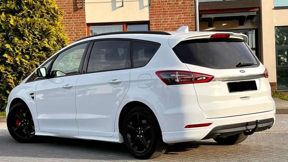 FORD S-MAX -