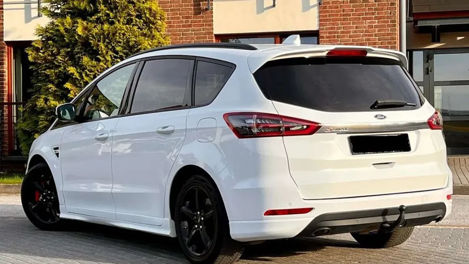 FORD S-MAX -