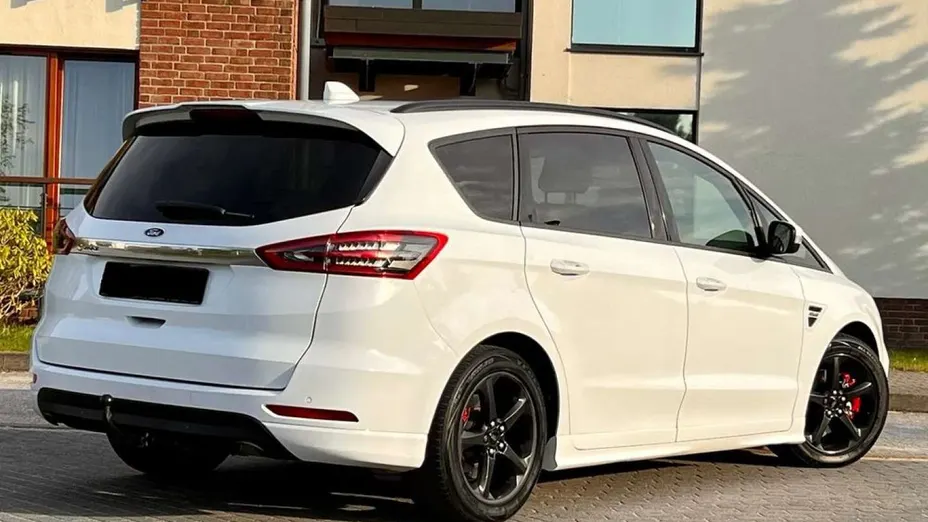 FORD S-MAX -