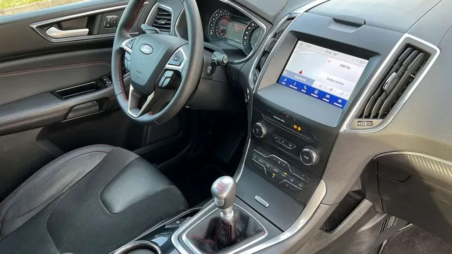 FORD S-MAX -