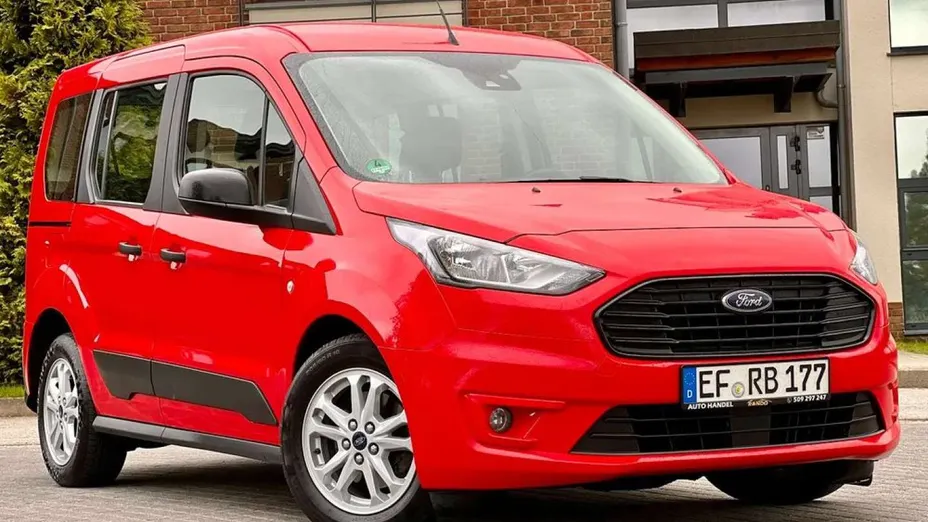 FORD Tourneo Connect -