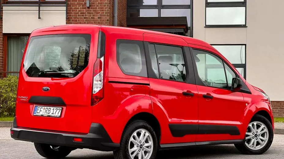 FORD Tourneo Connect -