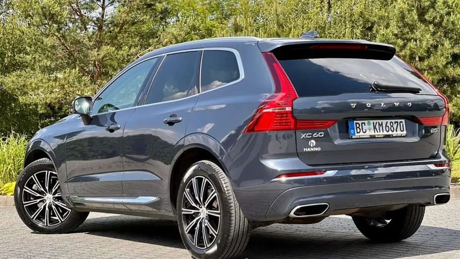 VOLVO XC60 -