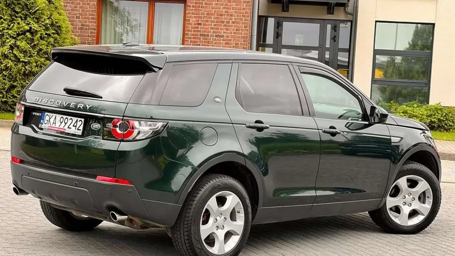 LAND ROVER Discovery Sport -