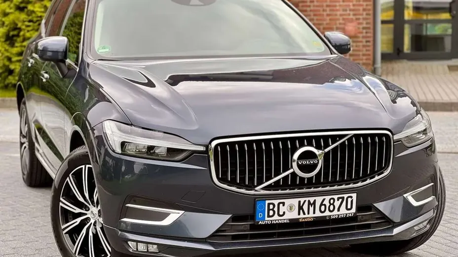 VOLVO XC60 -