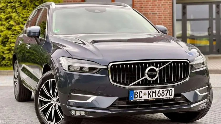 VOLVO XC60 -
