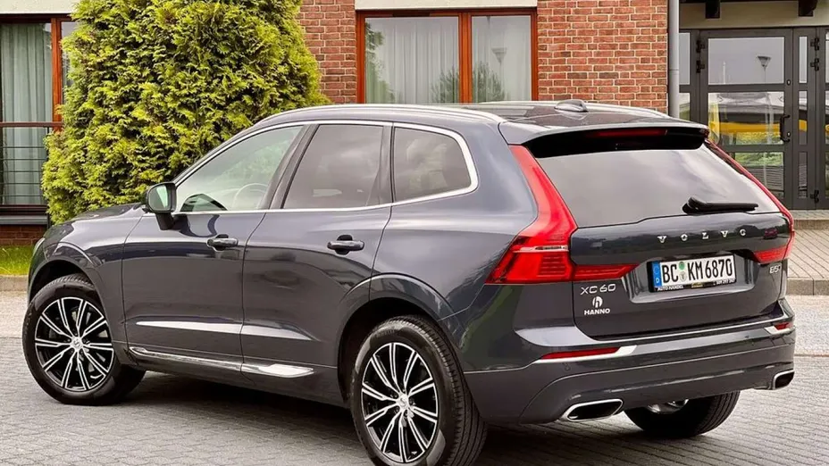 VOLVO XC60 -