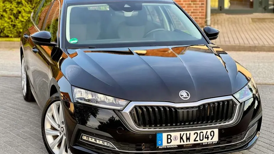 SKODA Octavia -