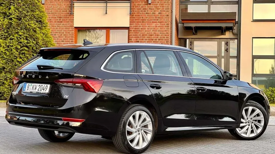 SKODA Octavia -