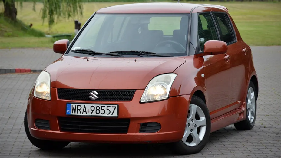 SUZUKI Swift -