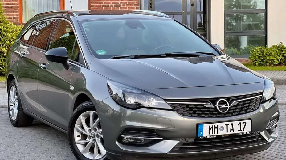 OPEL Astra -