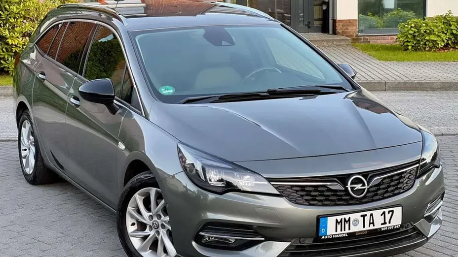 OPEL Astra -