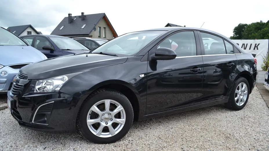 CHEVROLET Cruze -