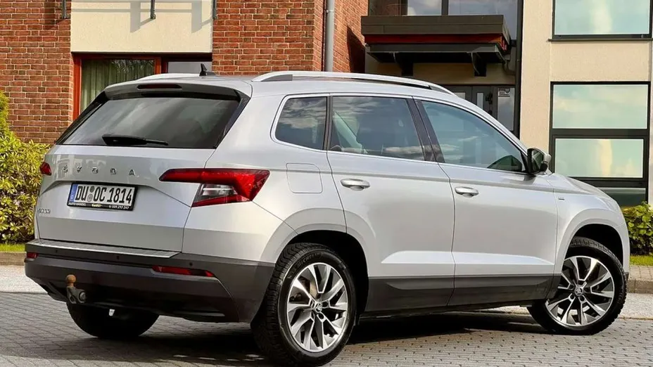 SKODA Karoq -
