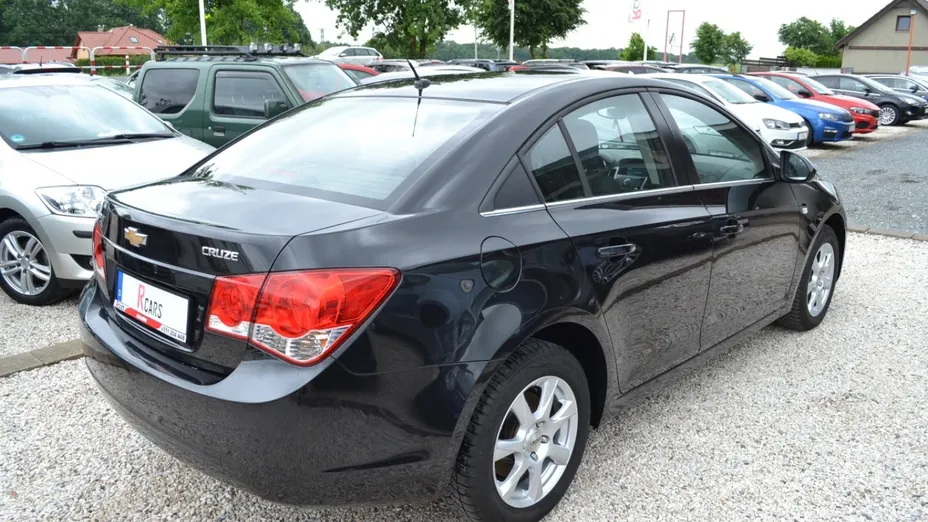 CHEVROLET Cruze -