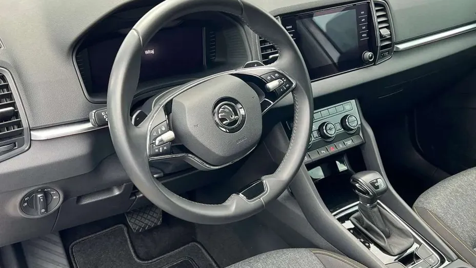 SKODA Karoq -