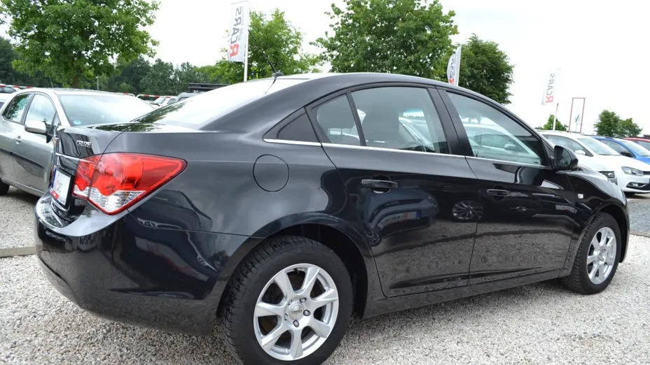 CHEVROLET Cruze -