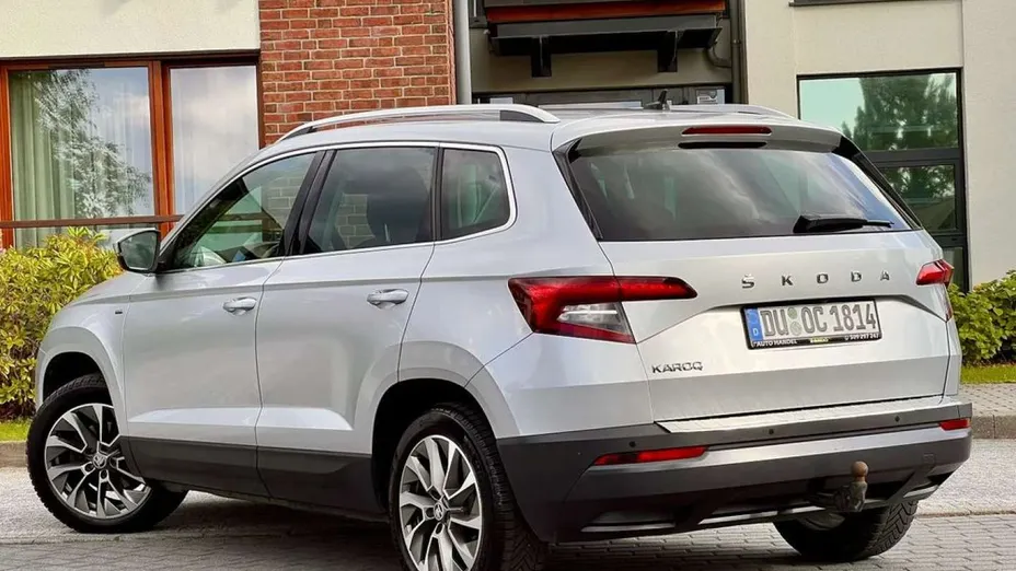 SKODA Karoq -