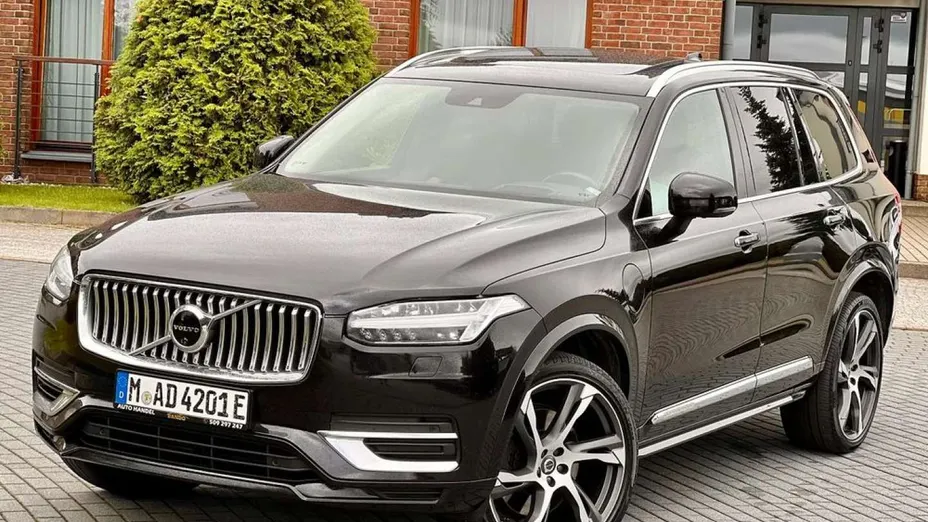 VOLVO XC90 -