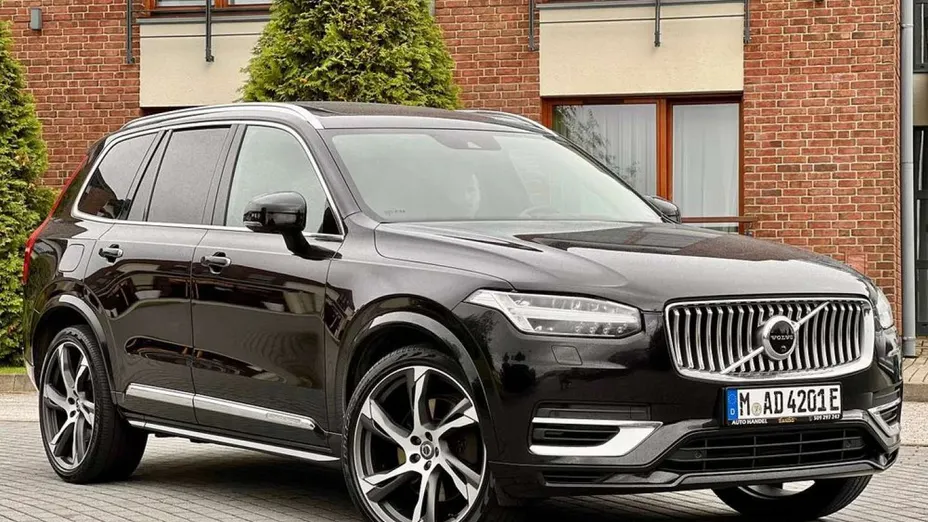 VOLVO XC90 -