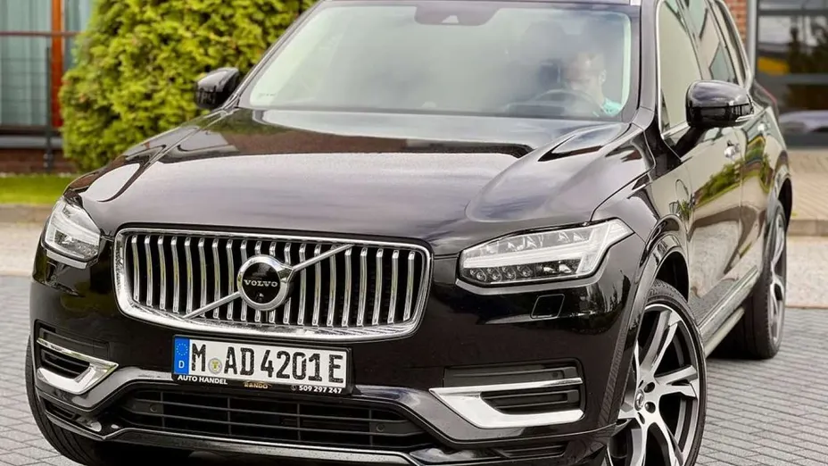 VOLVO XC90 -