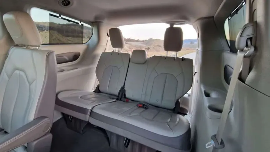 CHRYSLER Pacifica -