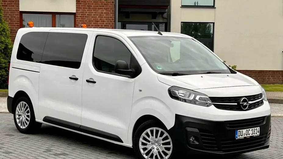 OPEL Vivaro -