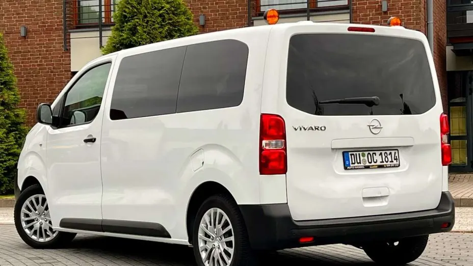 OPEL Vivaro -