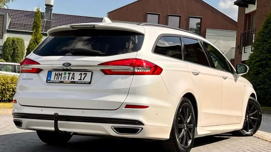 FORD Mondeo -