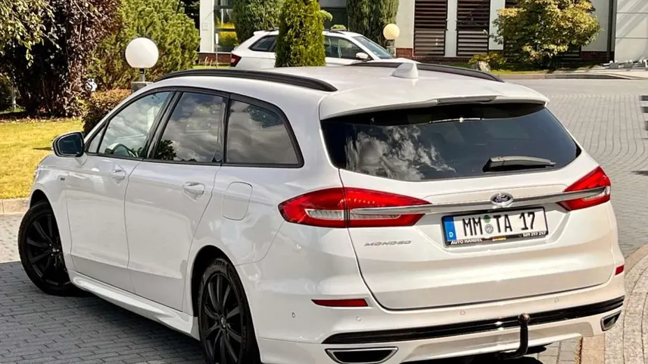 FORD Mondeo -