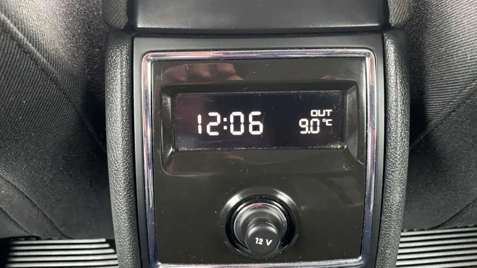 SKODA Superb -