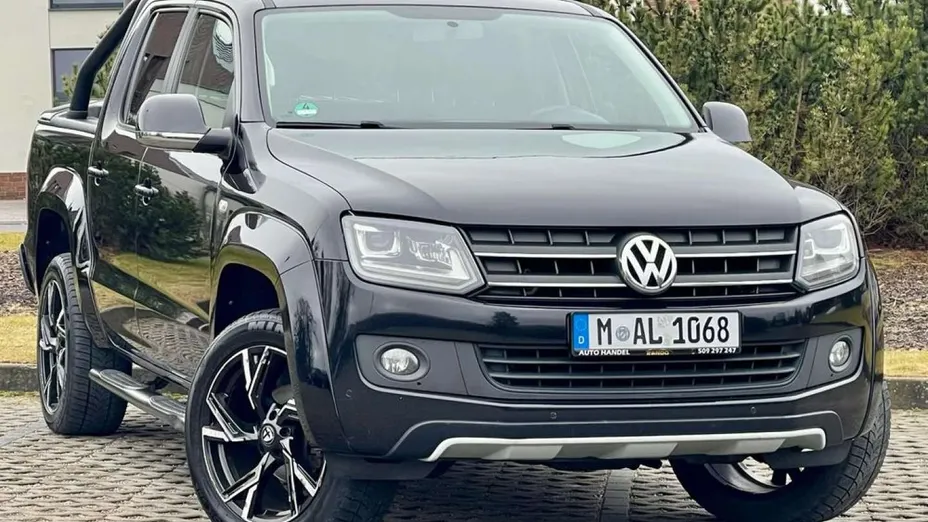 VOLKSWAGEN Amarok -