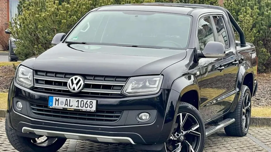 VOLKSWAGEN Amarok -