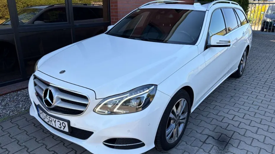 MERCEDES-BENZ E Klasa -