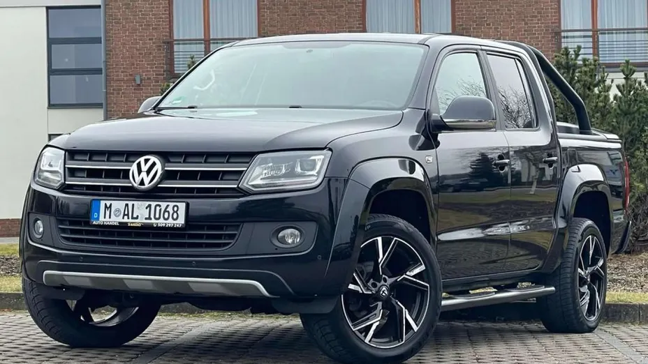 VOLKSWAGEN Amarok -