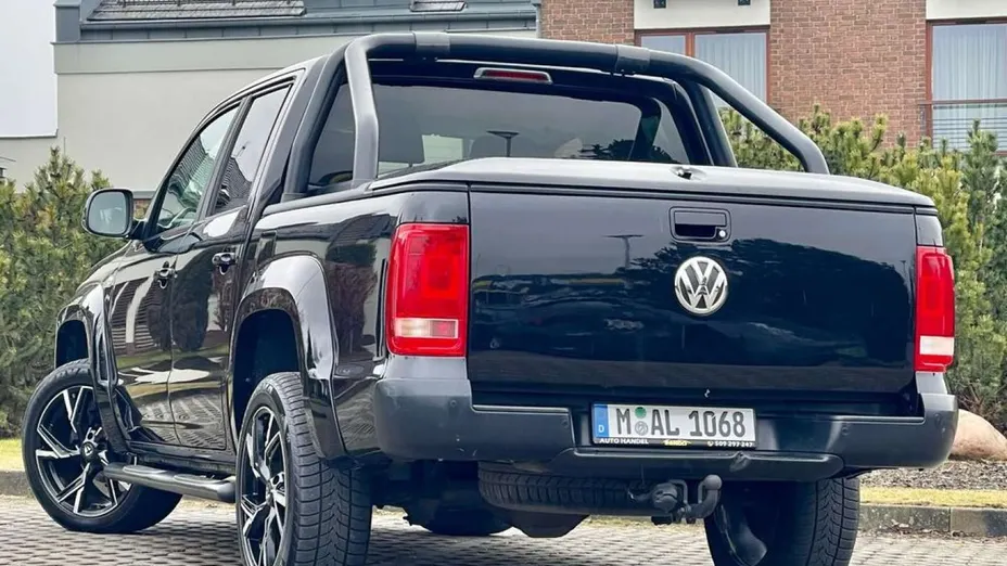 VOLKSWAGEN Amarok -