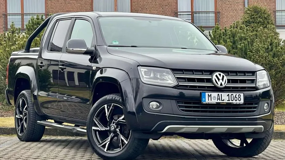 VOLKSWAGEN Amarok -